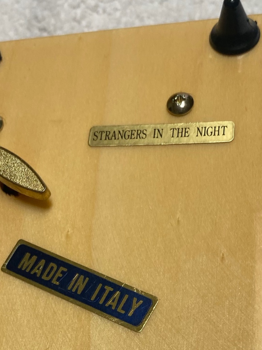 Inlay Design Italian Music Box. - Picture 5 of 5